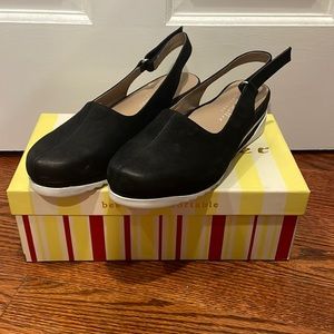 Bettye Muller Faye - Black